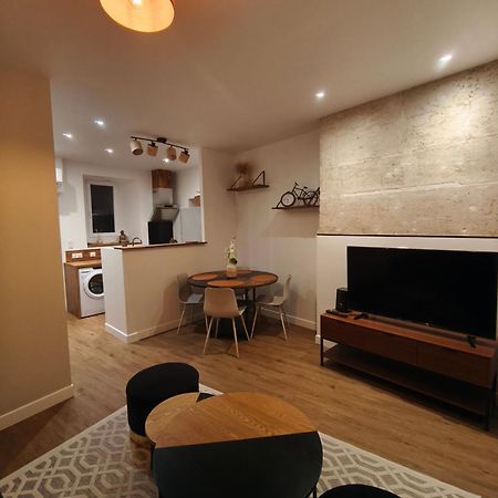 Appartement Centre Ville Historique Avec Terrasse Et Climatise Périgueux Eksteriør bilde